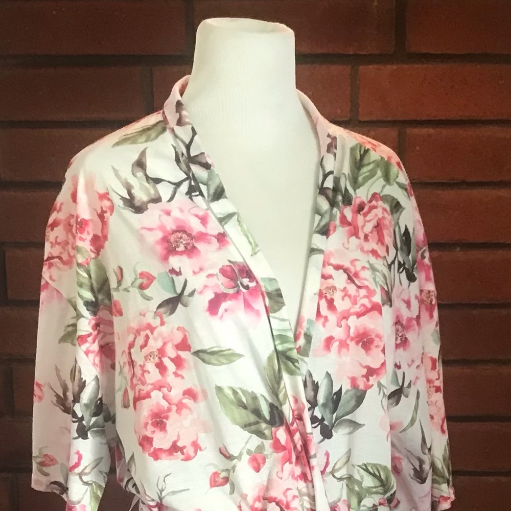 Show Me Your Mumu Floral Brie Robe